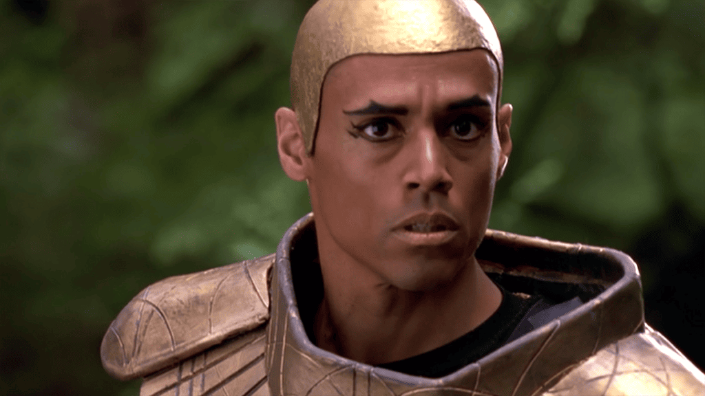 Acteur Peter Williams qui incarne le dieu Apophis dans l'univers Stargate